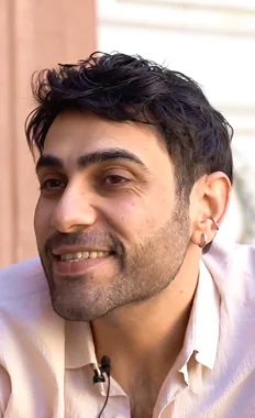 Hossein mit seinem O.C. Haarsystem